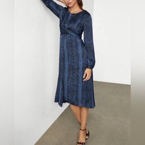 BCBGMaxAzria Dresses & Skirts - BCBGMAXAZRIA Snake Print Satin Blouse Dress Blue and Black size XXS